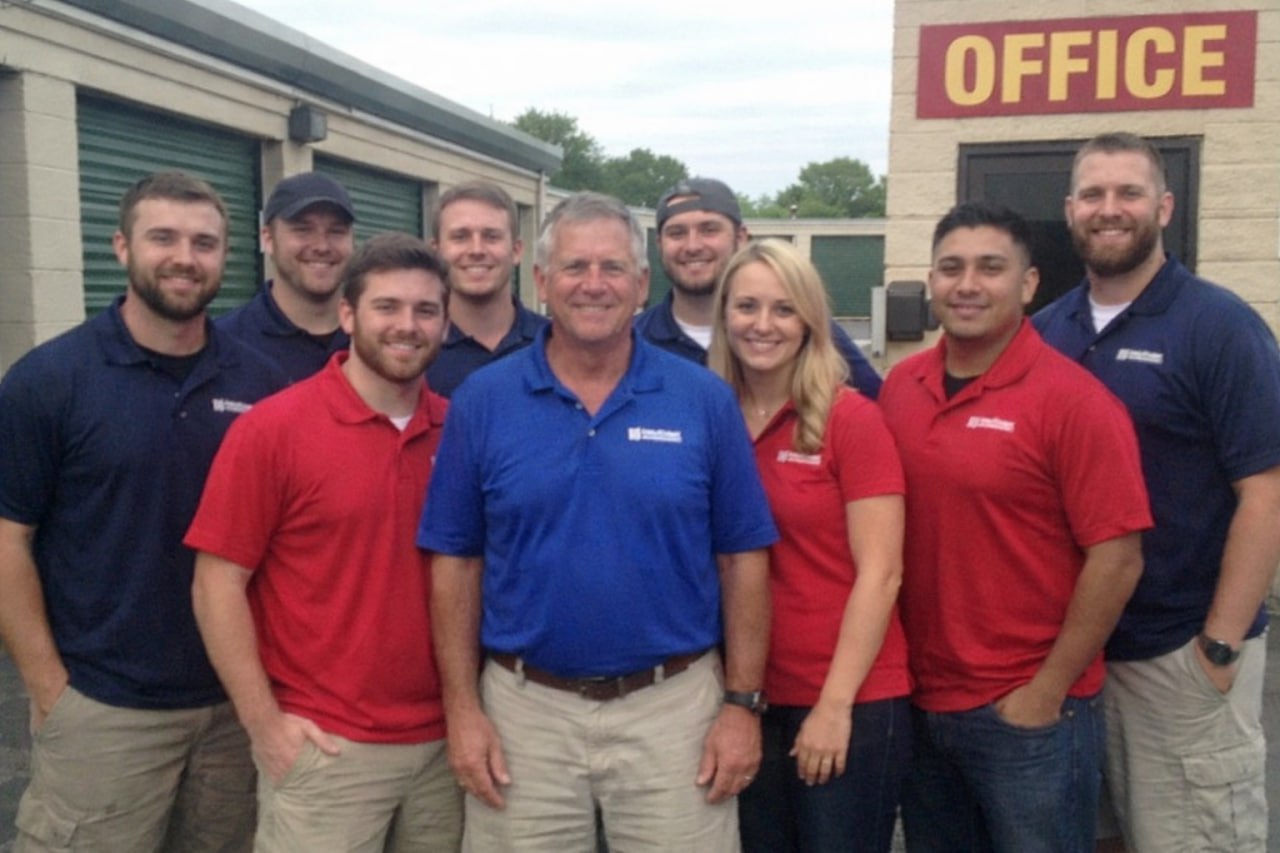 Water damage restoration professionals in Pueblo, CO